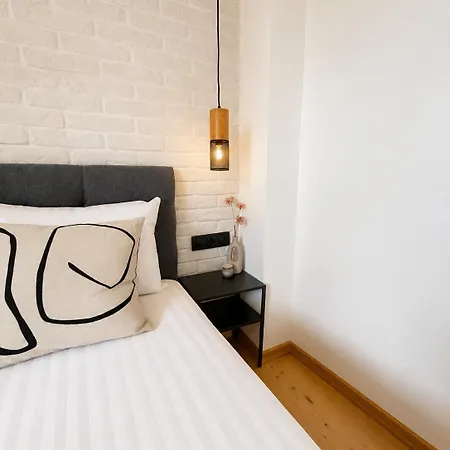 Tarnovia Boutique Apartment- In The Old Town Of Апартамент *