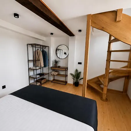 Tarnovia Boutique Apartment- In The Old Town Of * Велико Търново