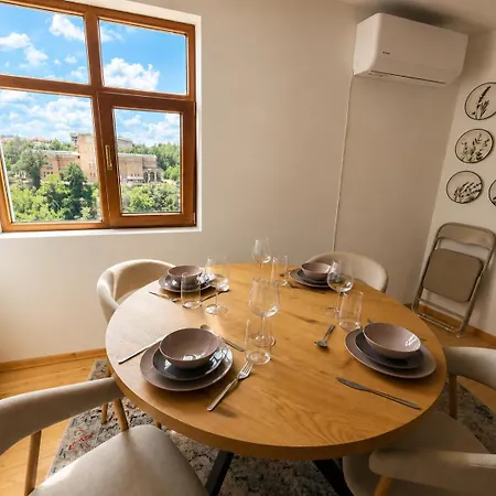 Tarnovia Boutique Apartment- In The Old Town Of Апартамент